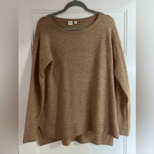 Gap Maternity Sweater - M